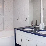 Lejlighed Residenza Moro By Interhome